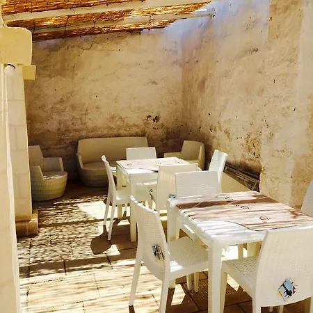Casale Cappuccio * أوستوني